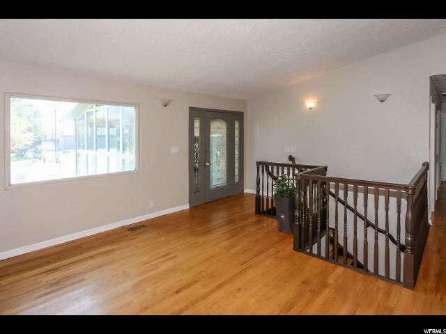 9528 S Tramway Dr E, Sandy, UT 84092 — photo 4