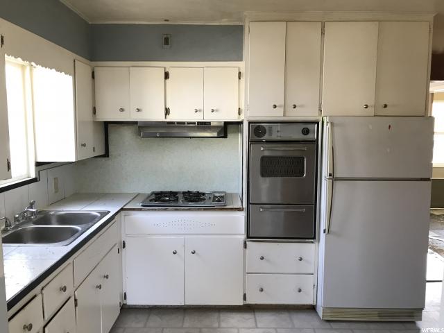 825 E Spring View Dr, Millcreek, UT 84106 — photo 11