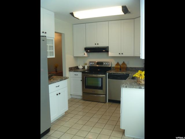 447 E 5600 S #B, Murray, UT 84107 — photo 12