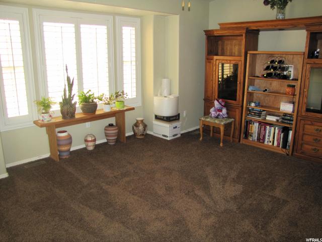 1260 N Willard Peak Dr E, Ogden, UT 84404 — photo 2