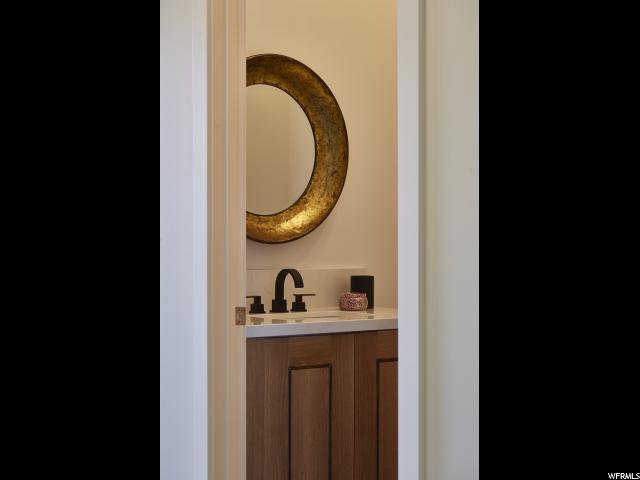 1981 E Cresthill S, Holladay, UT 84117 — photo 12