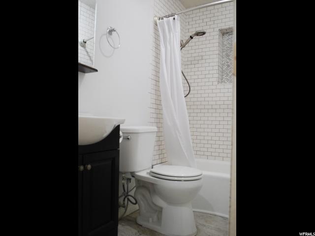 162 E 400 N, Bountiful, UT 84010 — photo 10