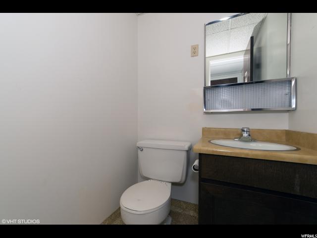 8045 S 700 E, Sandy, UT 84070 — photo 7