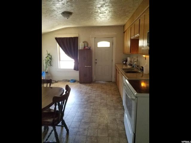 295 S 400 E, Nephi, UT 84648 — photo 9