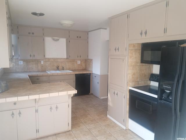 976 Taney, Pocatello, ID 83201 — photo 4