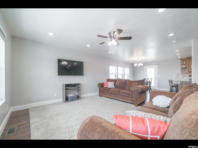 385 E 300 N, Fairview, UT 84629 — photo 4