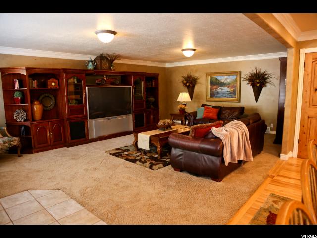 946 E 5000 S, South Ogden, UT 84403 — photo 11