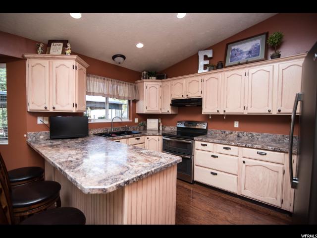 407 E 275 N, Hyde Park, UT 84318 — photo 3