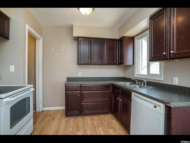 376 S 600 E, Clearfield, UT 84015 — photo 7