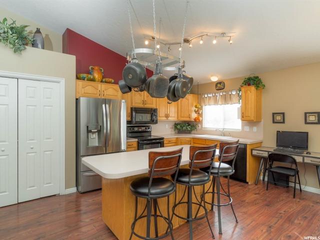 1137 N 900 W, Clinton, UT 84015 — photo 8