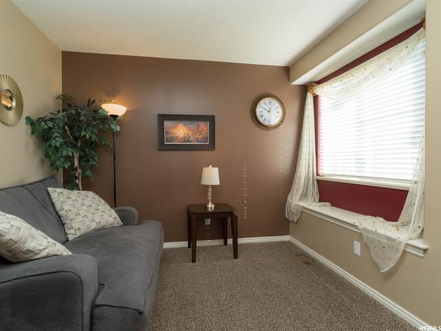 1137 N 900 W, Clinton, UT 84015 — photo 3