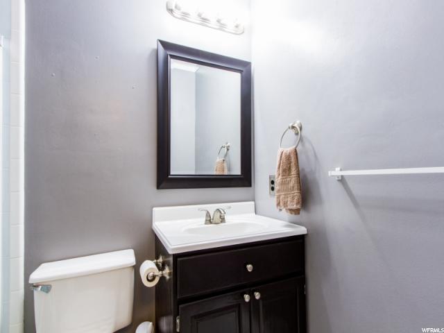 581 N W 1300 W, Clinton, UT 84015 — photo 12