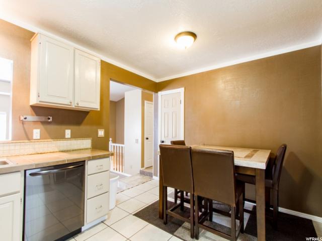 581 N W 1300 W, Clinton, UT 84015 — photo 8