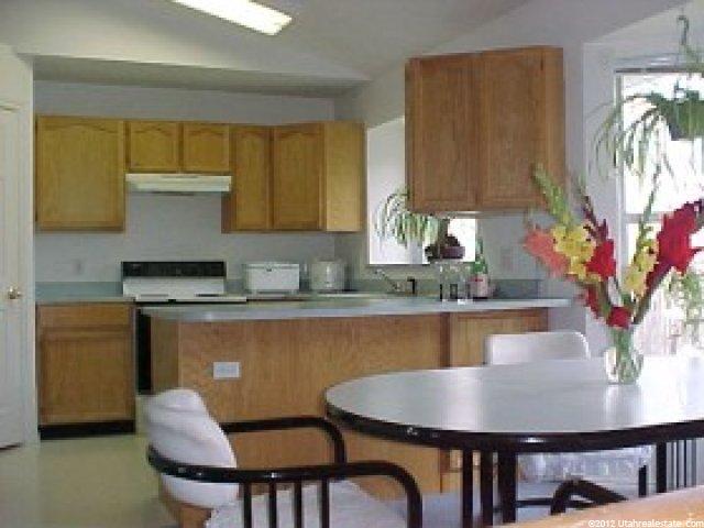 9845 Geode Cir, Sandy, UT 84094 — photo 2