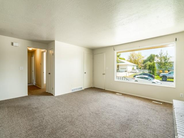 1296 N Marilyn Dr, Syracuse, UT 84075 — photo 4