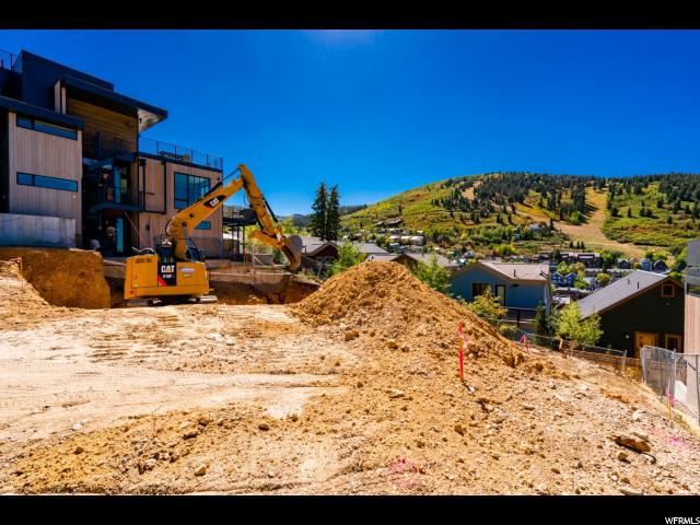 445 Echo Spur #2A, Park City, UT 84060 — photo 2