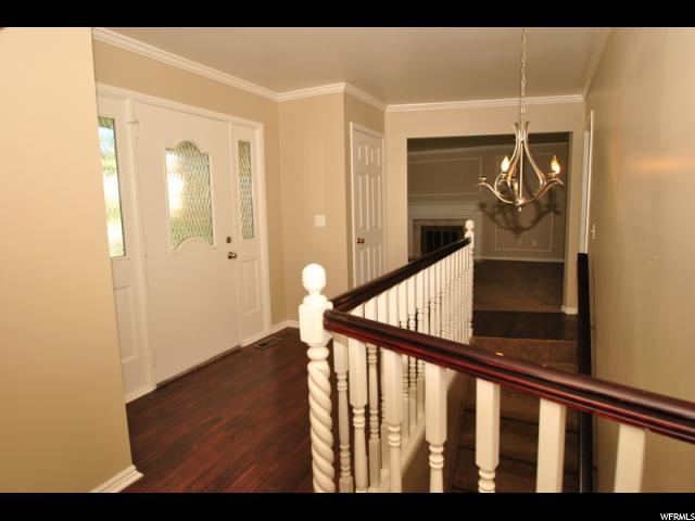1532 E Tameron Dr, Sandy, UT 84092 — photo 2