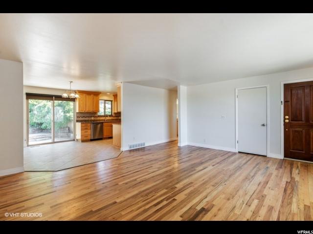 2419 S Davis Blvd, Bountiful, UT 84010 — photo 4