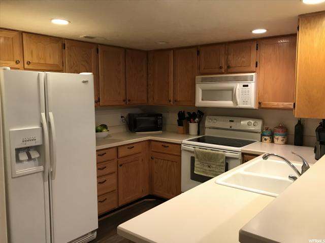 490 E 700 S #A4, Clearfield, UT 84015 — photo 5