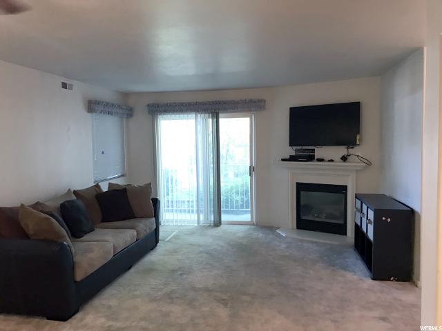 490 E 700 S #A4, Clearfield, UT 84015 — photo 2