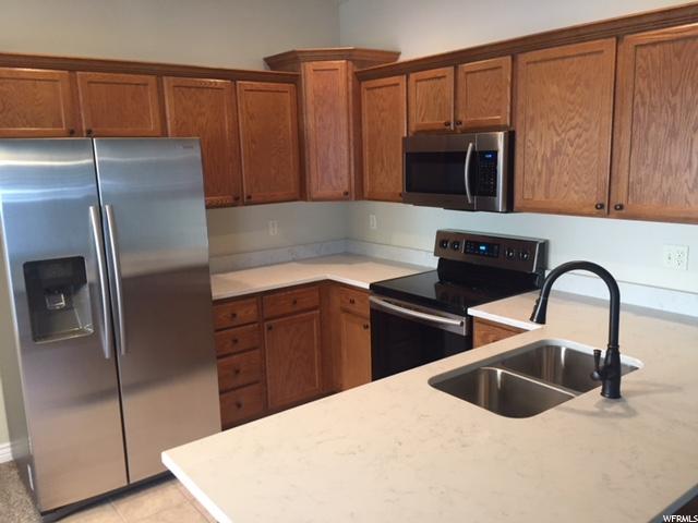 7174 S 420 E, Midvale, UT 84047 — photo 2