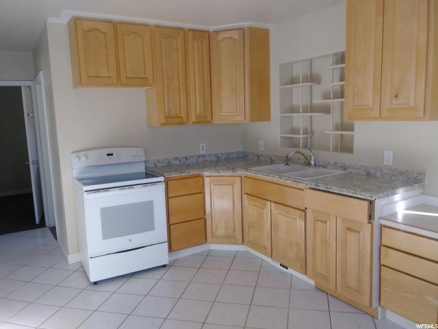 973 E Rushton S, Ogden, UT 84401 — photo 2