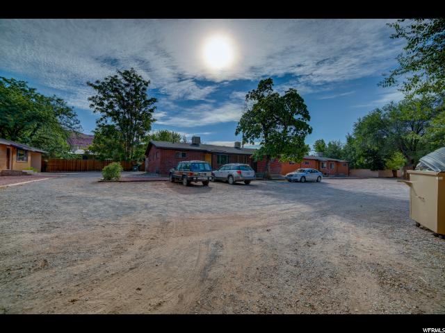 345 E 100 S, Moab, UT 84532 — photo 11