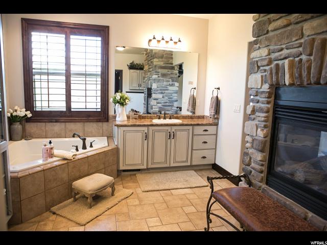 4462 N 9500 E, Lapoint, UT 84039 — photo 11