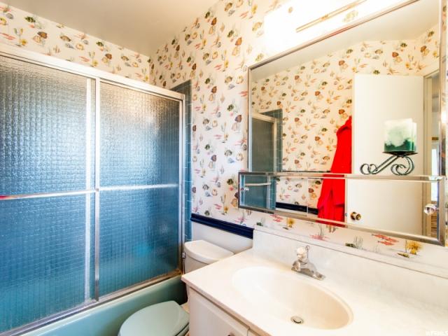 1636 Shadow Valley Dr, Ogden, UT 84403 — photo 12