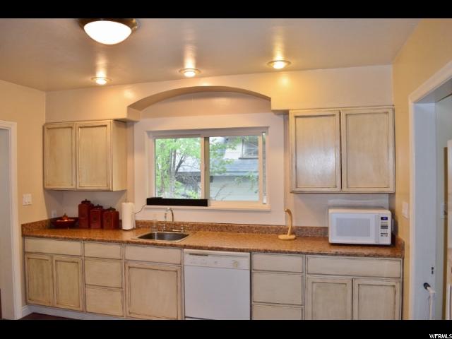 255 N 100 E, Price, UT 84501 — photo 11