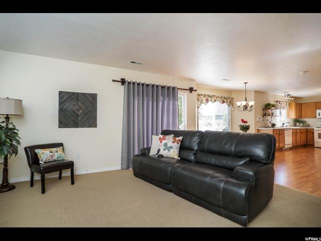 1954 S 875 E, Clearfield, UT 84015 — photo 9