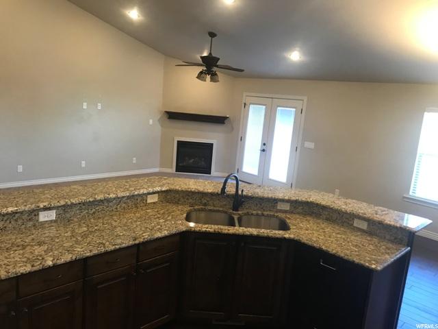 2241 E 1900 S #29, Naples, UT 84078 — photo 9