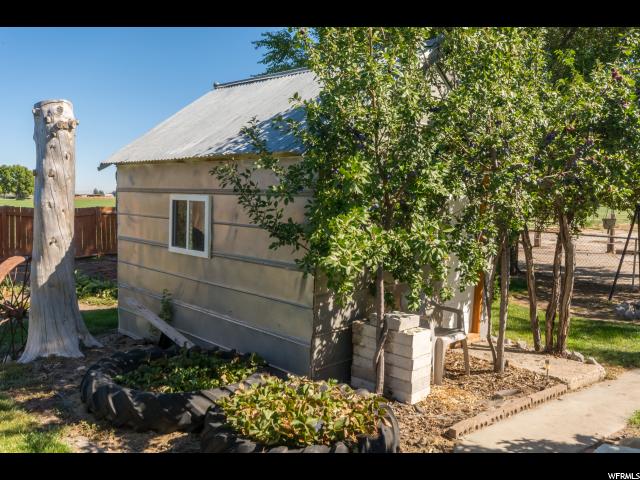 1014 N 400 W, Trenton, UT 84338 — photo 7