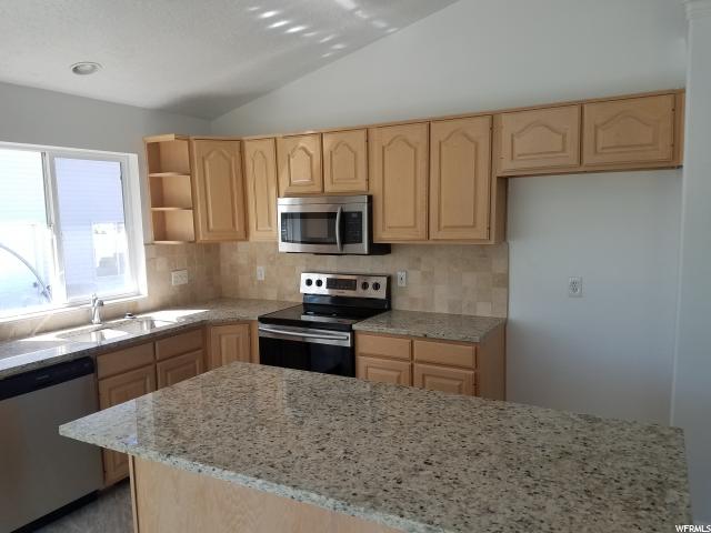 2158 N 1350 W, Clinton, UT 84015 — photo 5