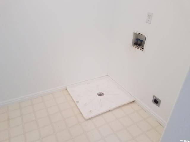 2158 N 1350 W, Clinton, UT 84015 — photo 4