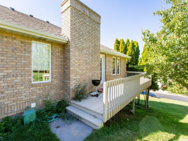 423 E Powell Ave, Centerville, UT 84014 — photo 2