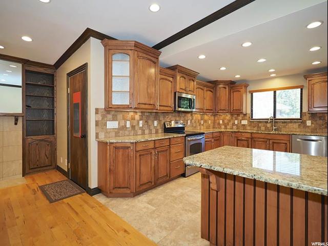 2155 E 10095 S, Sandy, UT 84092 — photo 9