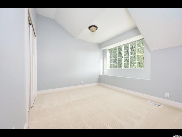 581 E 6910 S, Midvale, UT 84047 — photo 9
