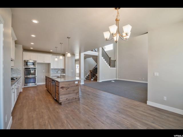 787 E 850 S, Centerville, UT 84014 — photo 7
