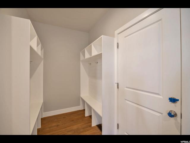 787 E 850 S, Centerville, UT 84014 — photo 10