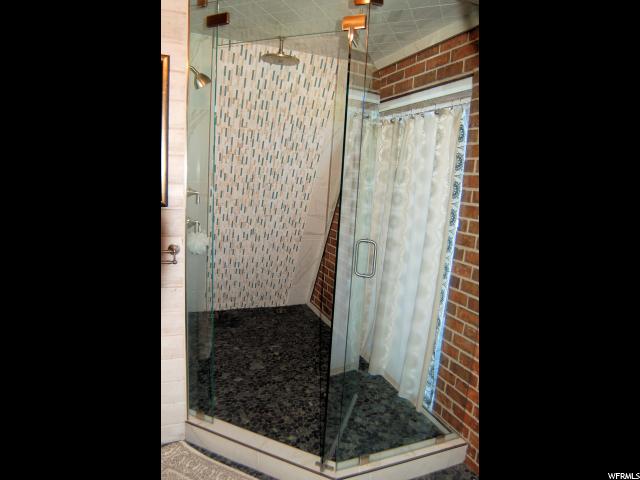 214 E 1200 S, Bountiful, UT 84010 — photo 9
