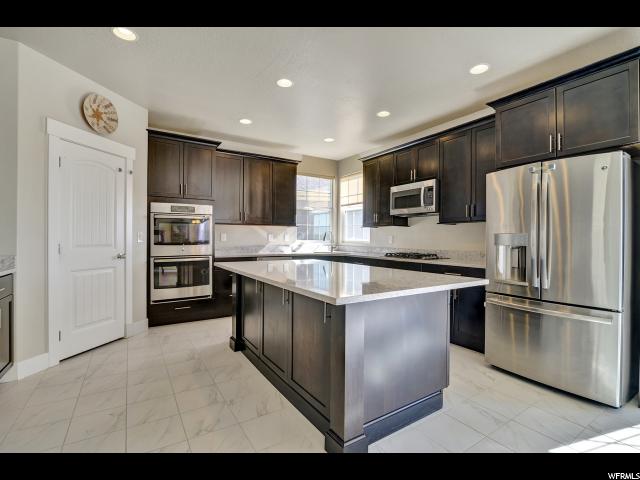 667 N 1410 E, Provo, UT 84606 — photo 10