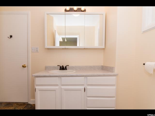 110 N 200 E, Hyde Park, UT 84318 — photo 10