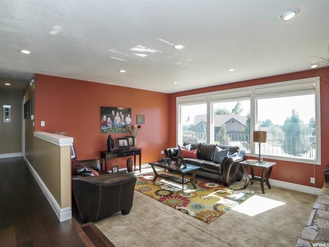 938 E Cherry Ln, Layton, UT 84040 — photo 5