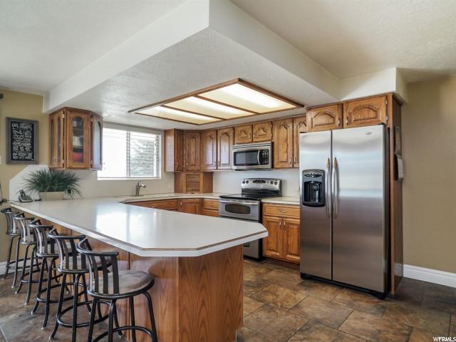 938 E Cherry Ln, Layton, UT 84040 — photo 11
