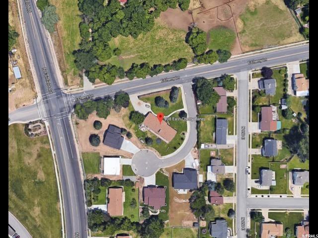 938 E Cherry Ln, Layton, UT 84040 — photo 2