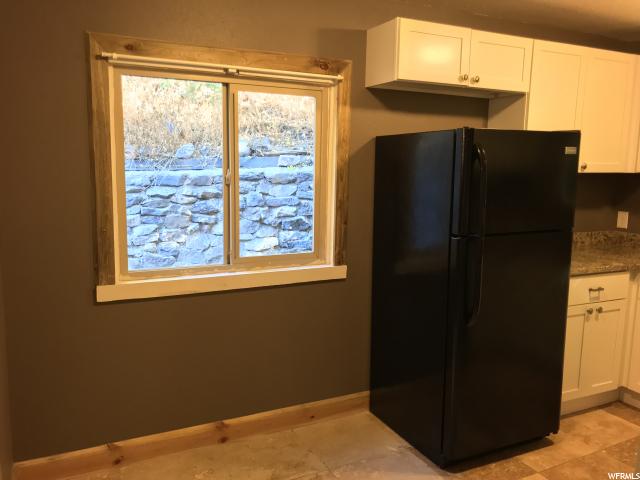 536 E Ogden Cyn S, Ogden, UT 84401 — photo 8