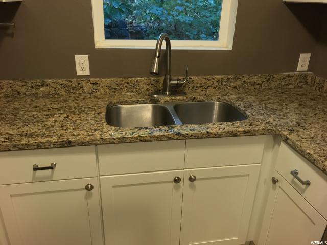 536 E Ogden Cyn S, Ogden, UT 84401 — photo 5