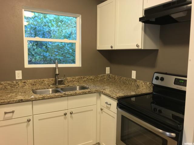 536 E Ogden Cyn S, Ogden, UT 84401 — photo 9