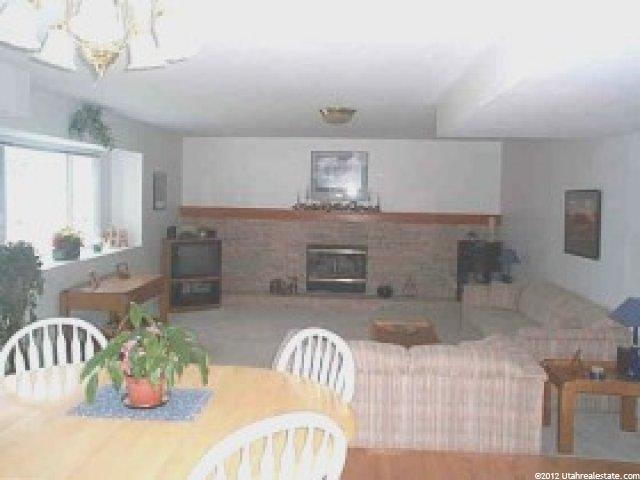 10052 Rockview Cir, Sandy, UT 84092 — photo 3